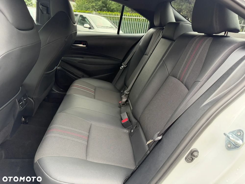 Toyota Corolla 1.8 Hybrid GR Sport - 14
