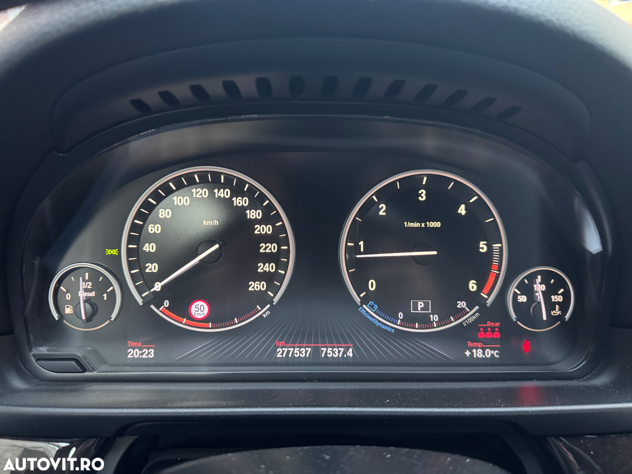 BMW Seria 5 525d xDrive - 7