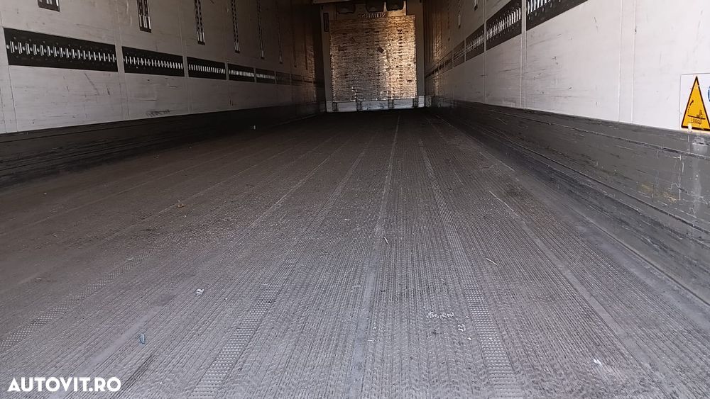 Schmitz Cargobull SCB S3B - 10