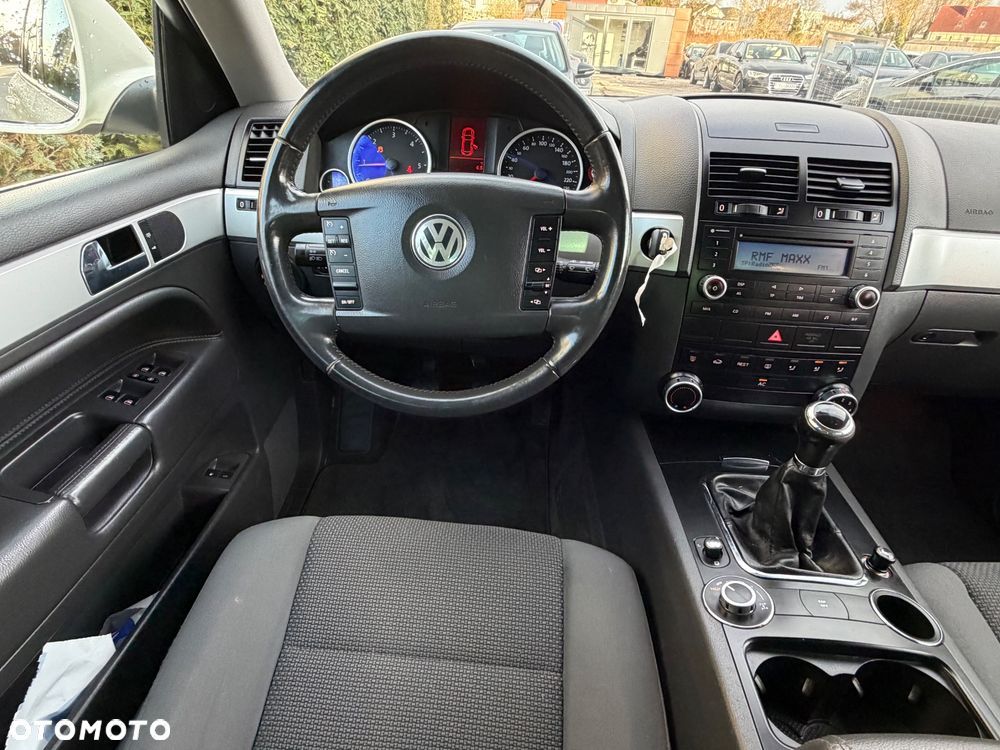 Volkswagen Touareg 2.5 R5 TDI DPF Perfect - 12