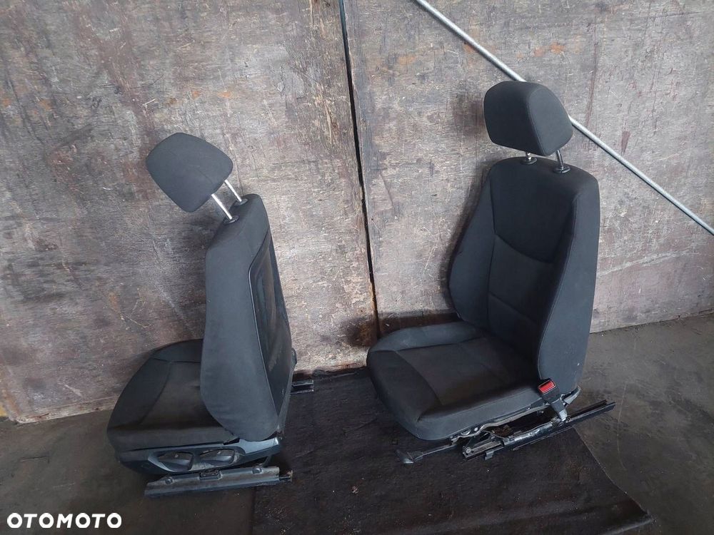 KOMPLET FOTELI FOTELE LEWY PRAWY PRZÓD + KANAPA TYŁ + BOCZKI BMW E90 - 11