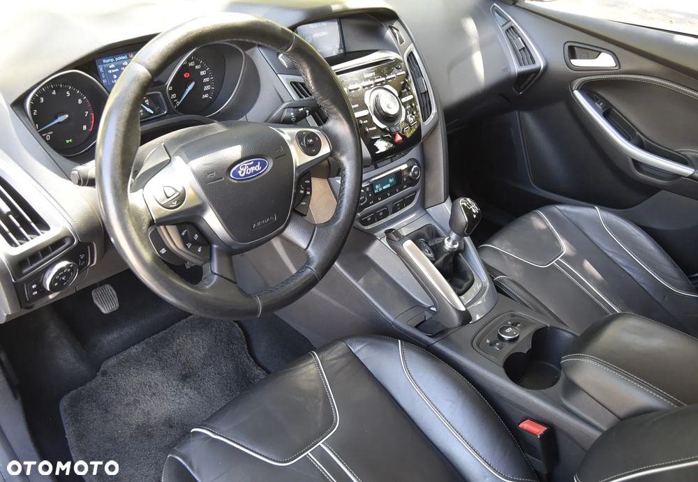 Ford Focus 1.6 EcoBoost Start-Stopp-System Titanium - 17