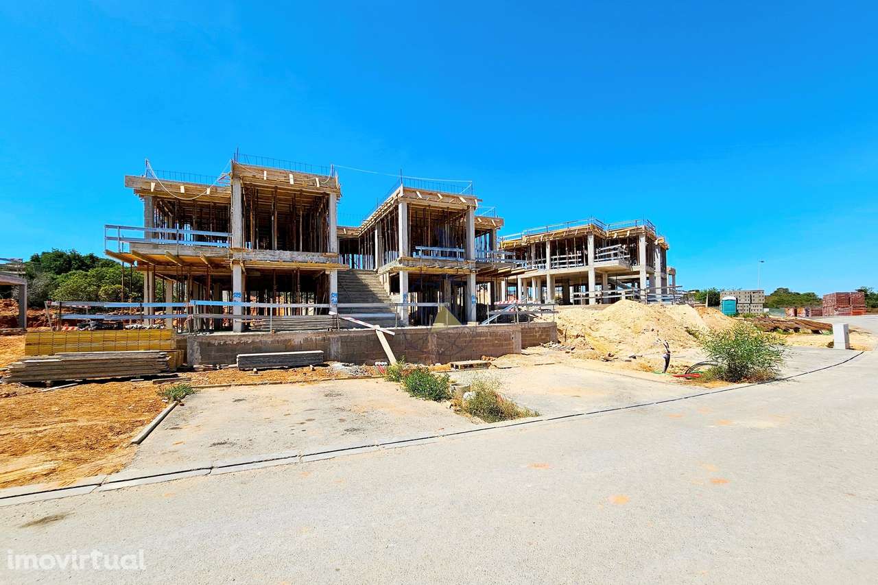 Apartamento T3 novo em construção em Ferragudo - Grande imagem: 2/32