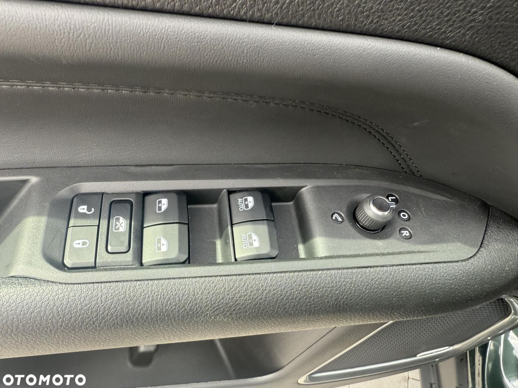 Jeep Compass - 11