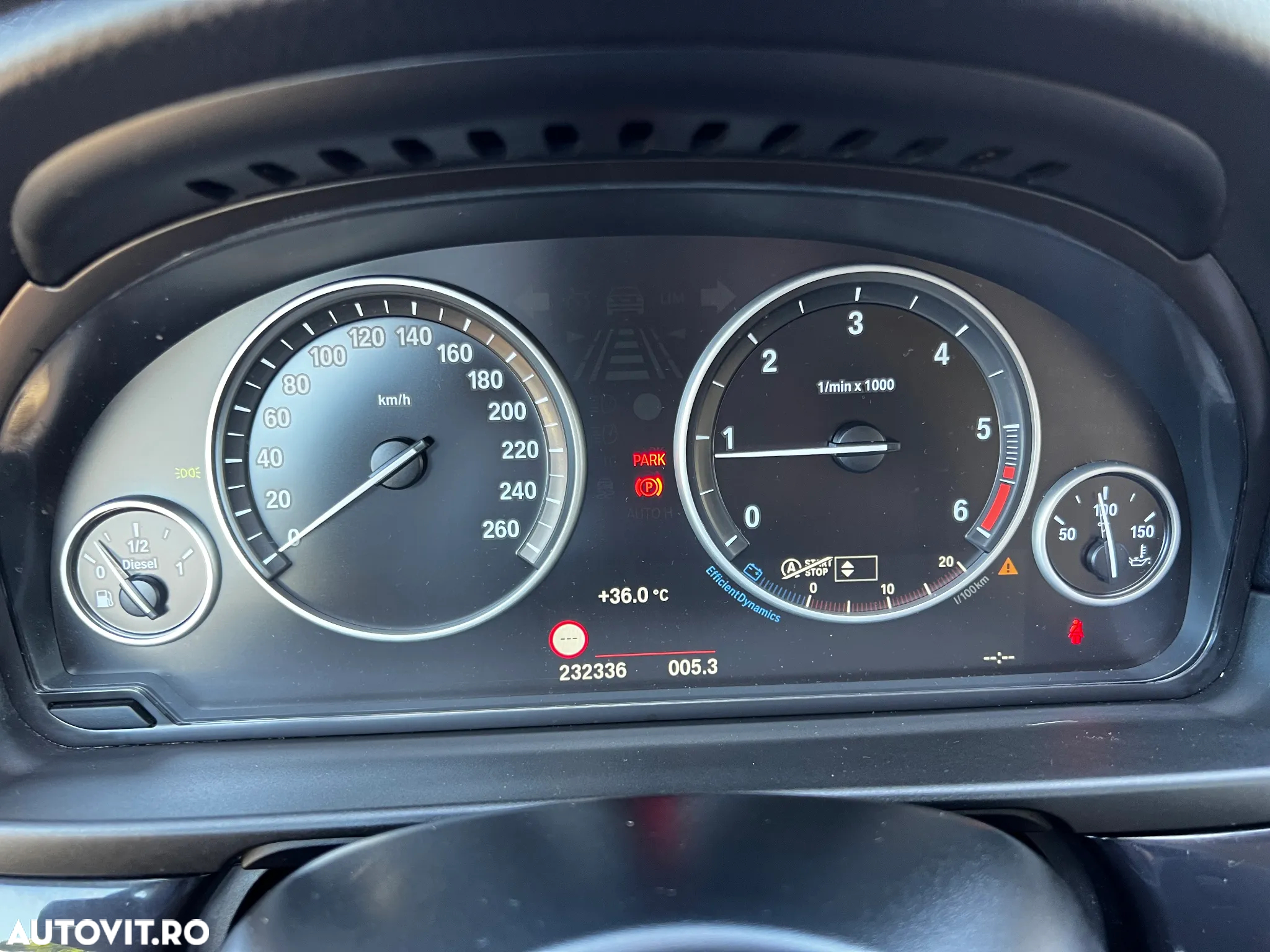 BMW Seria 5 525d Touring - 23