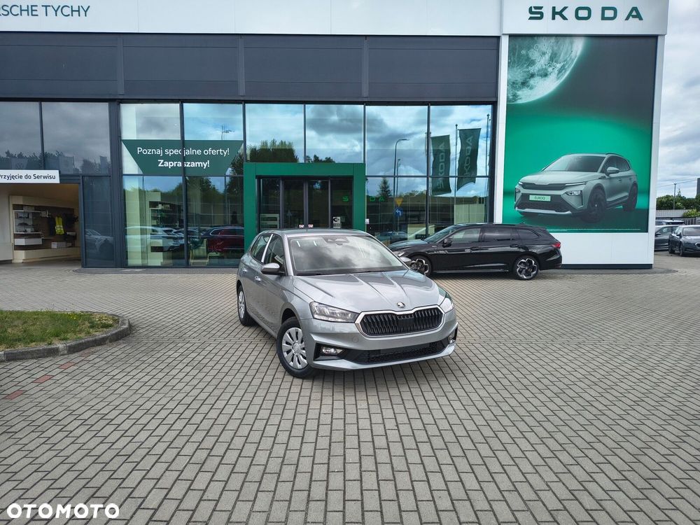 Skoda Fabia 1.0 Essence - 2