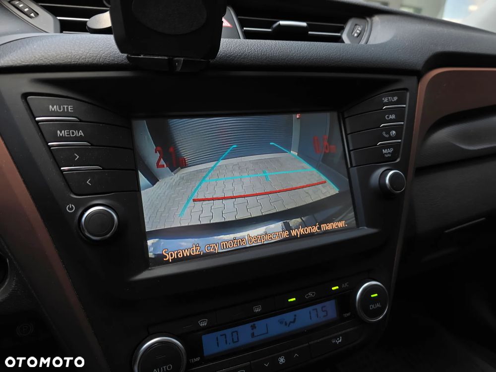 Toyota Avensis 1.8 Prestige - 14