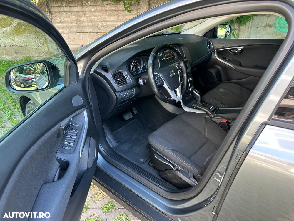 Volvo V40 D2 Aut. Kinetic - 13