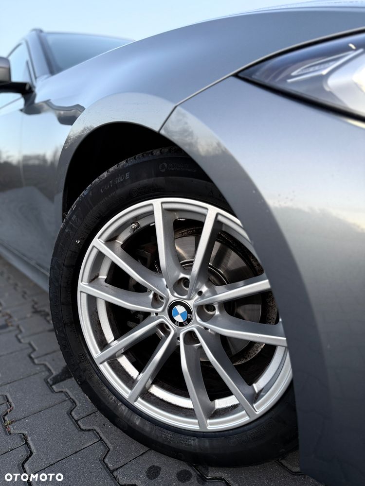 BMW Seria 3 318d Business Edition - 11