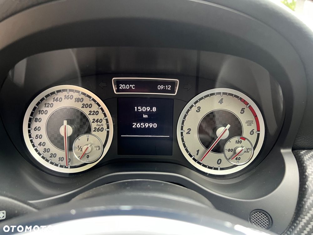 Mercedes-Benz Klasa A 200 CDI AMG Line - 34