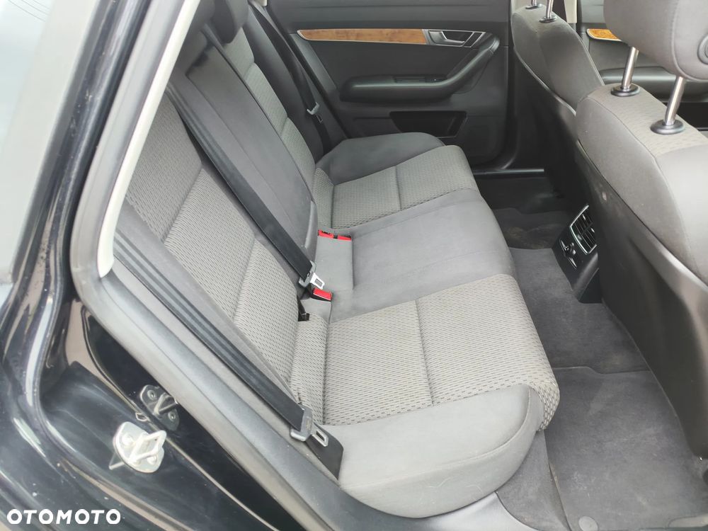 Audi A6 Avant 2.0 TDI - 11