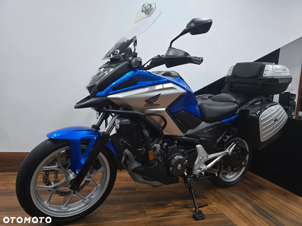 Honda NC - 6