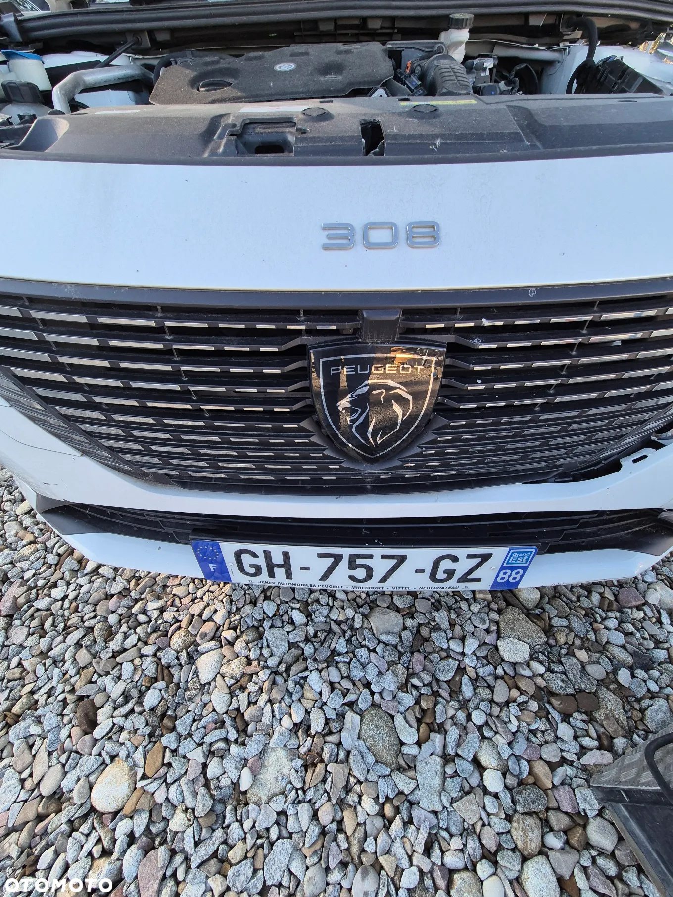 Peugeot 308 1.5 BlueHDi Allure S&S - 9