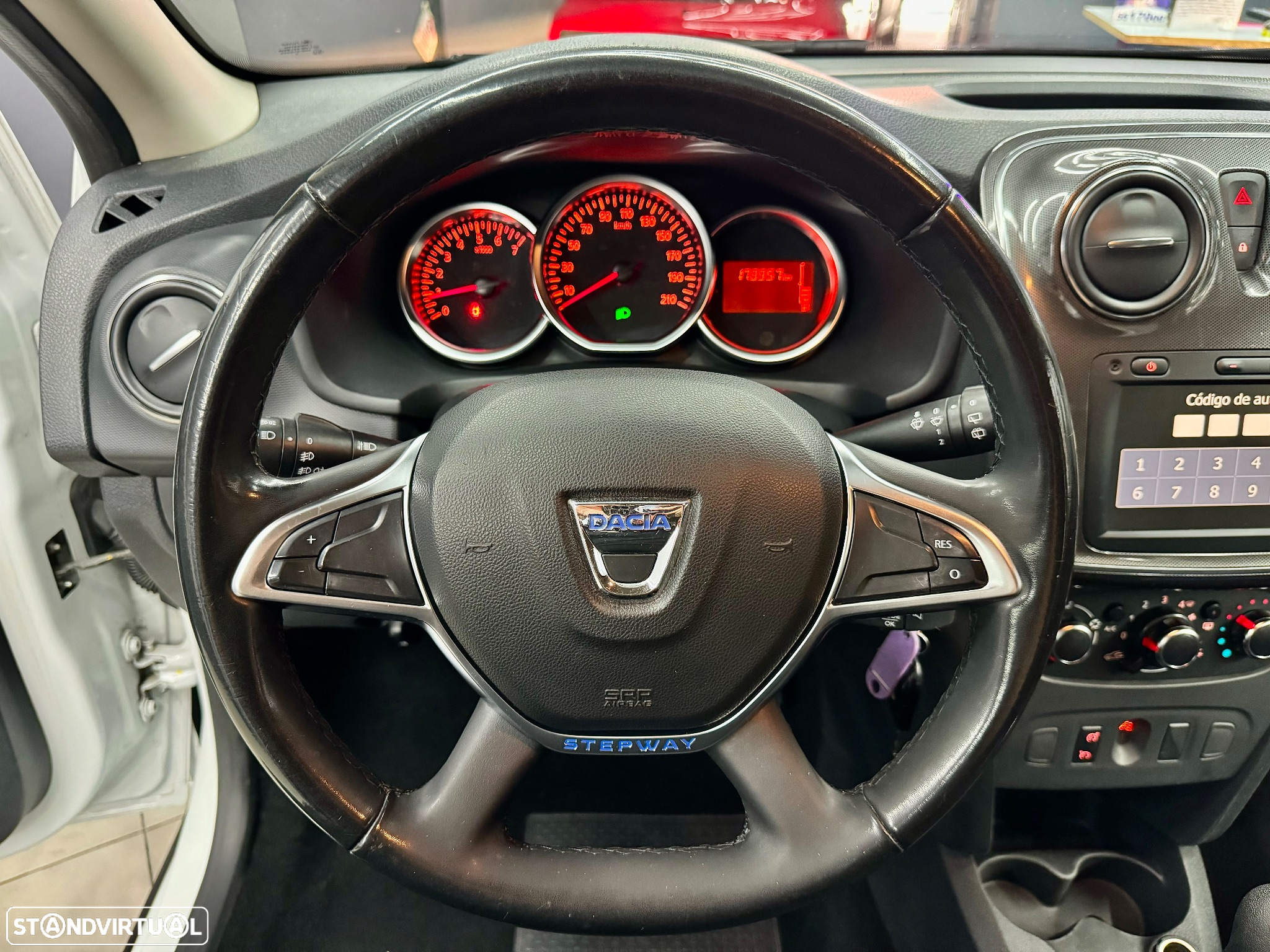 Dacia Sandero 1.5 Blue dCi Stepway - 10