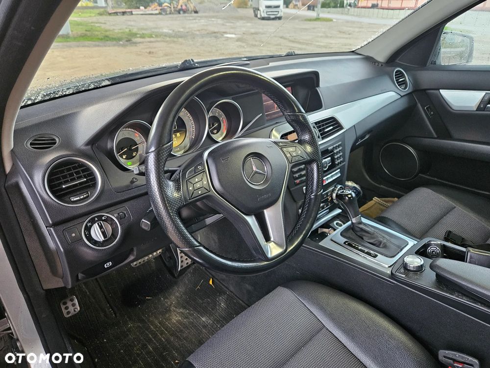 Mercedes-Benz Klasa C - 17
