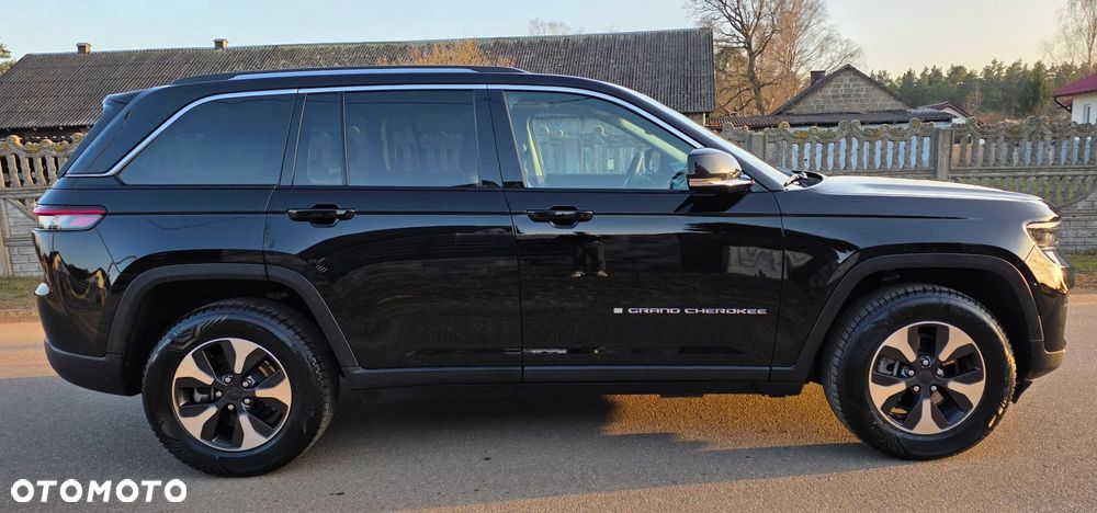 Jeep Grand Cherokee - 3