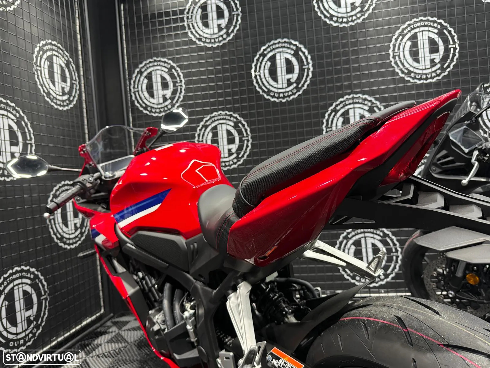 Honda CBR 650R E-CLUTCH - 5