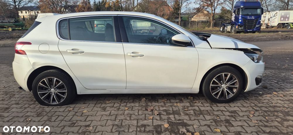 Peugeot 308 1.2 PureTech Active S&S - 9