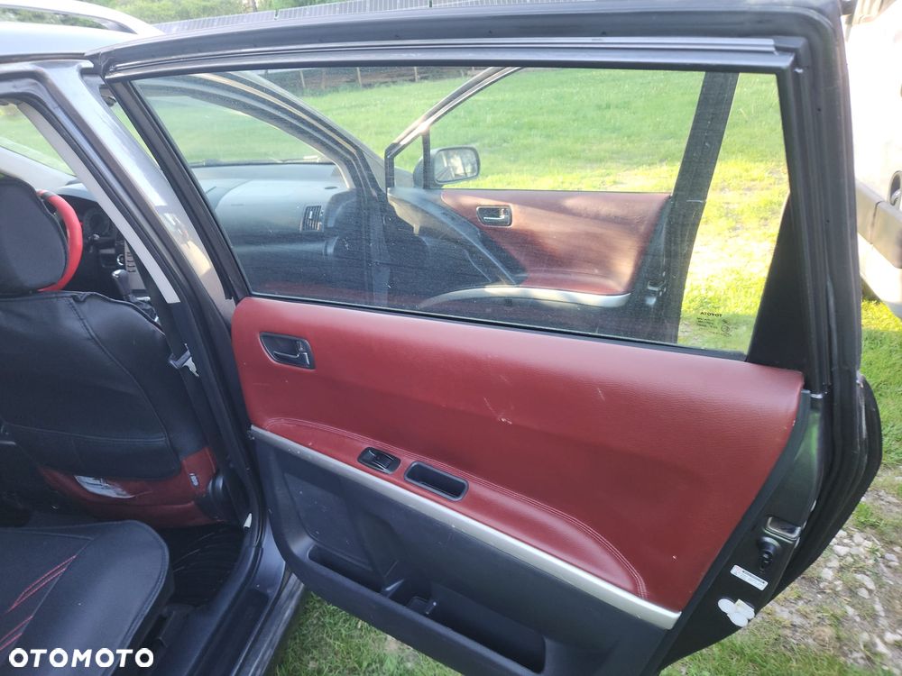 Toyota Verso - 3