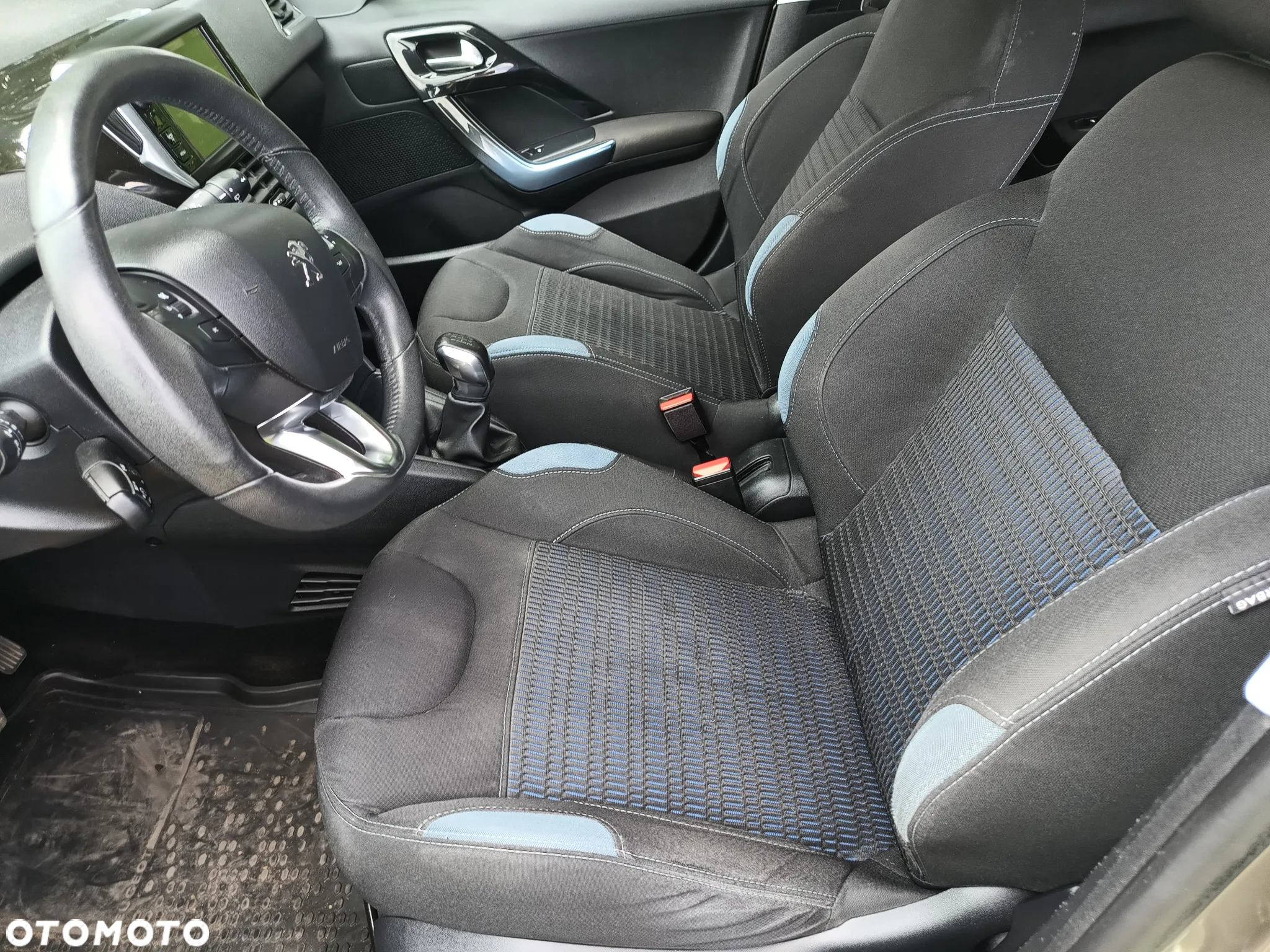 Peugeot 208 1.2 PureTech Active - 9