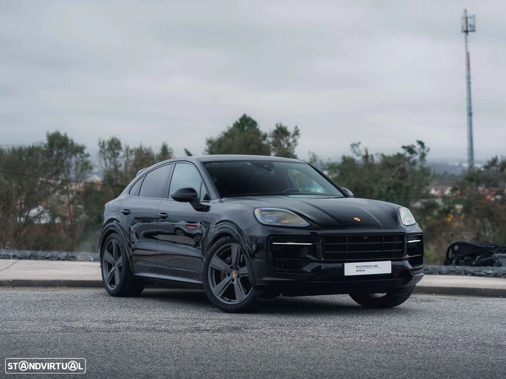Porsche Cayenne Coupé E-Hybrid - 9