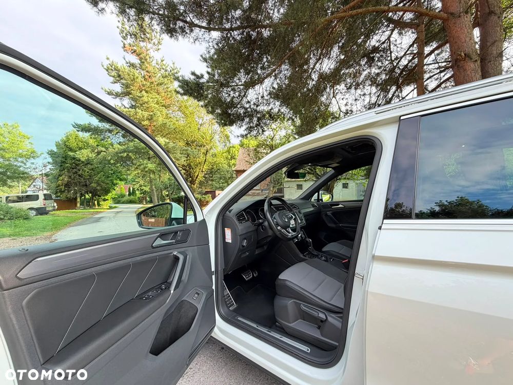 Volkswagen Tiguan - 13
