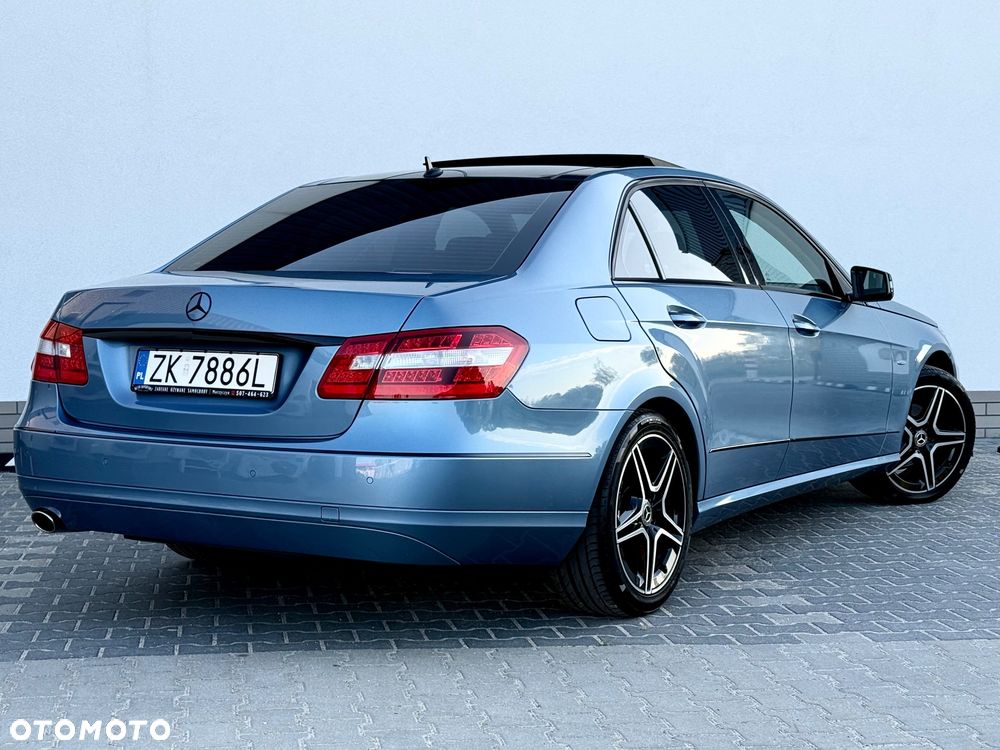 Mercedes-Benz Klasa E - 13