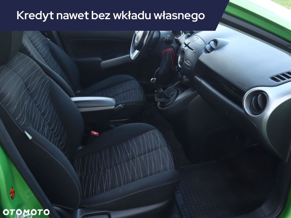 Mazda 2 - 11