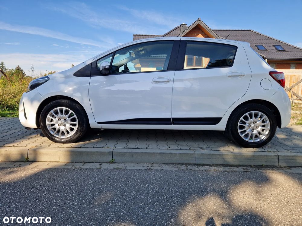 Toyota Yaris 1.5 Active - 4