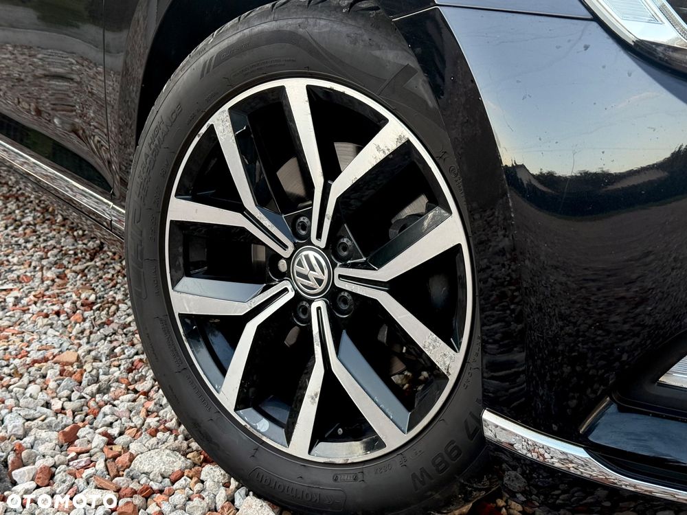 Volkswagen Passat - 3