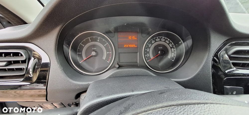 Peugeot 301 1.6 VTi Active - 9