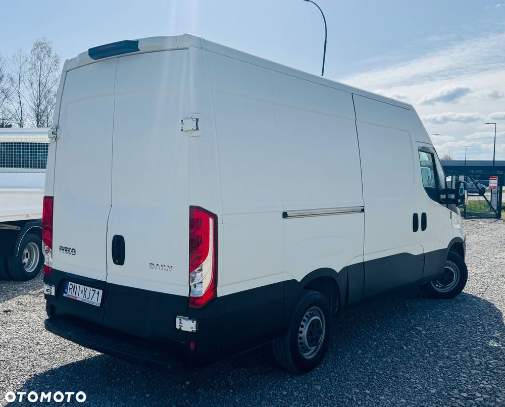 Iveco Daily 35S13 - 5