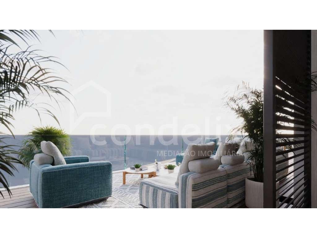 Moradia de Luxo com vista soberba para a Baía do Funchal - Grande imagem: 3/30