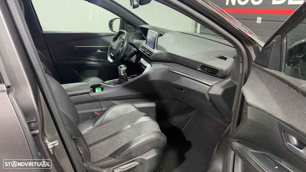 Peugeot 5008 1.2 PureTech GT Line - 14