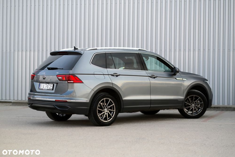 Volkswagen Tiguan - 14
