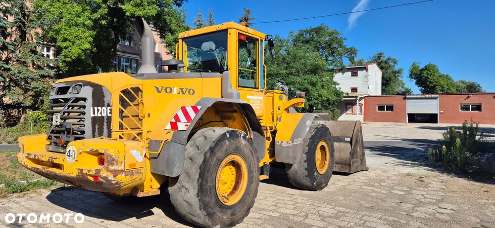 Volvo L 120 E - 4
