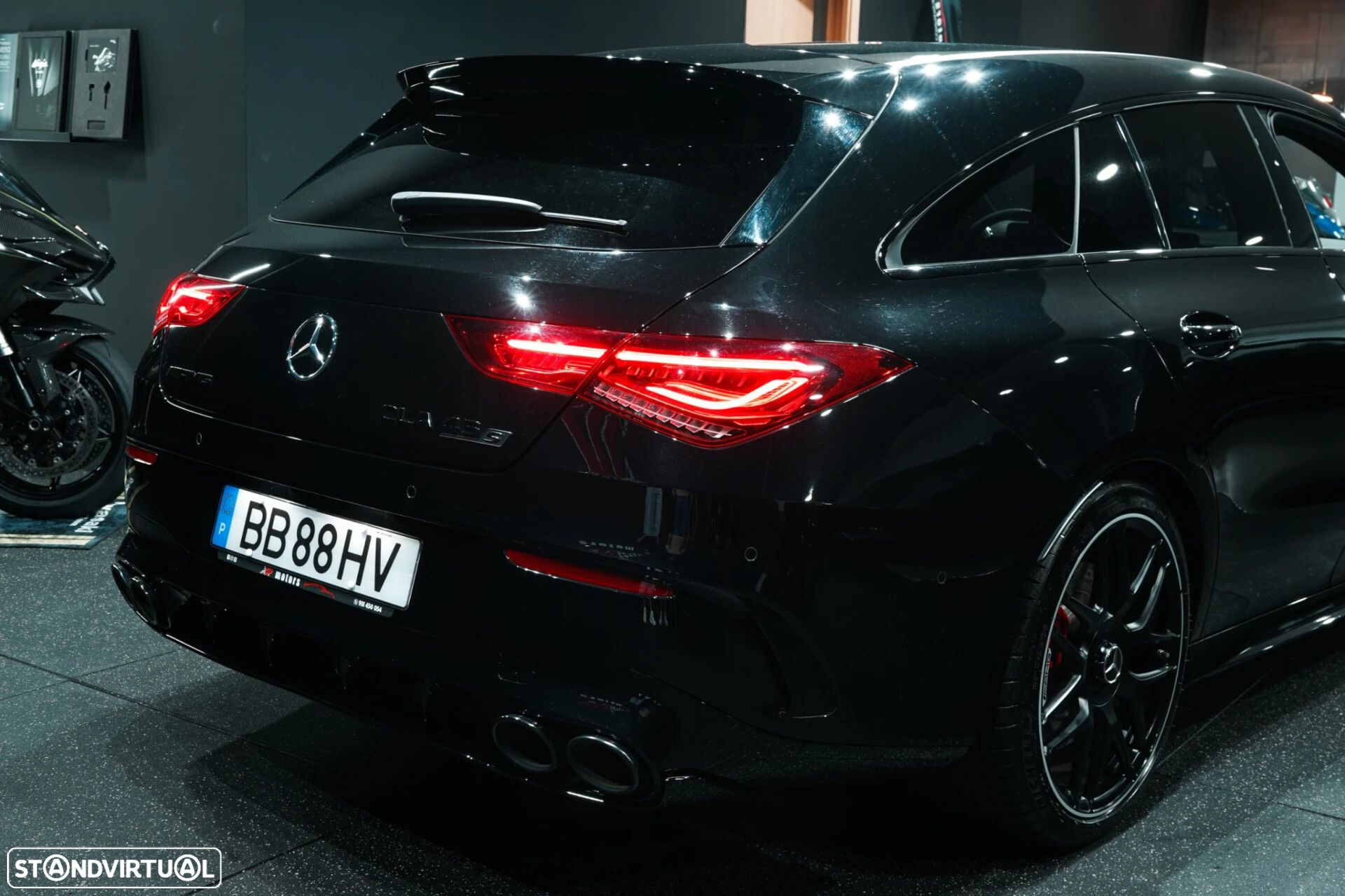 Mercedes-Benz CLA 45 AMG S Shooting Brake 4Matic+ - 11