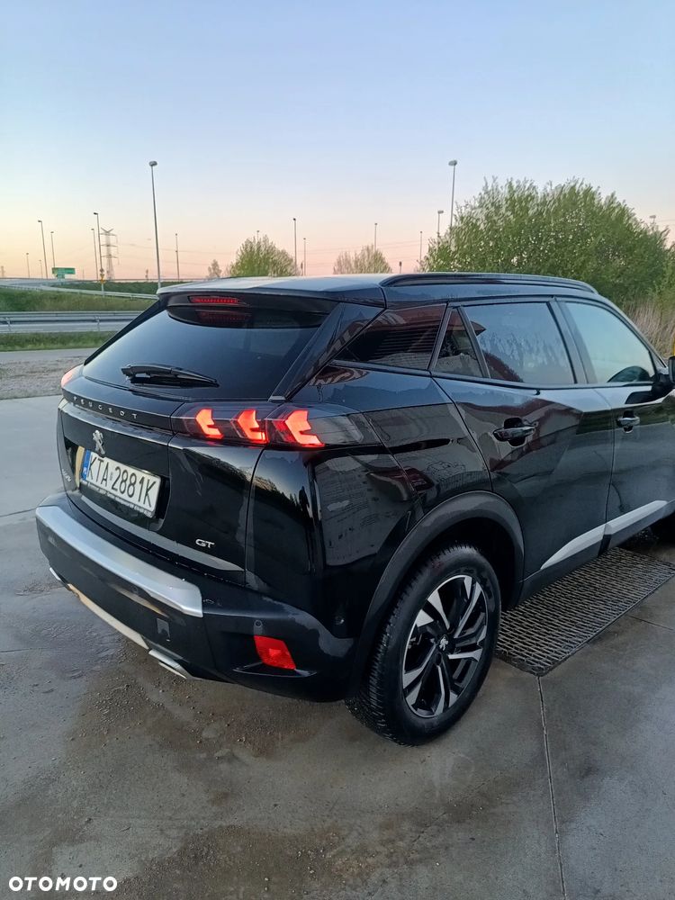 Peugeot 2008 PureTech 130 EAT8 GT Pack - 10