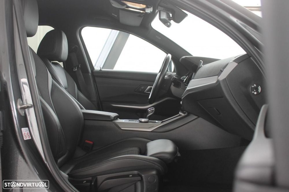 BMW 320 e Line Sport Auto - 13