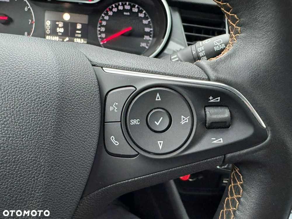 Opel Crossland X - 19