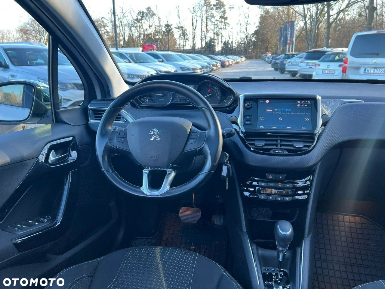 Peugeot 208 1.2 PureTech GPF Allure S&S EAT6 - 22