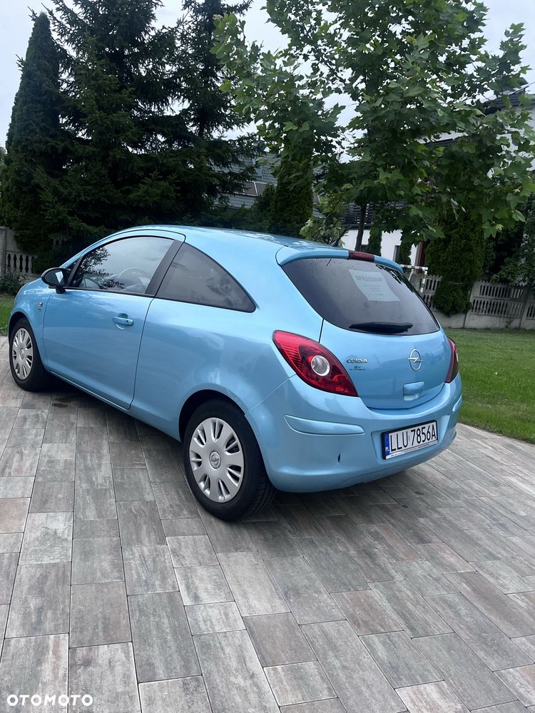 Opel Corsa - 3