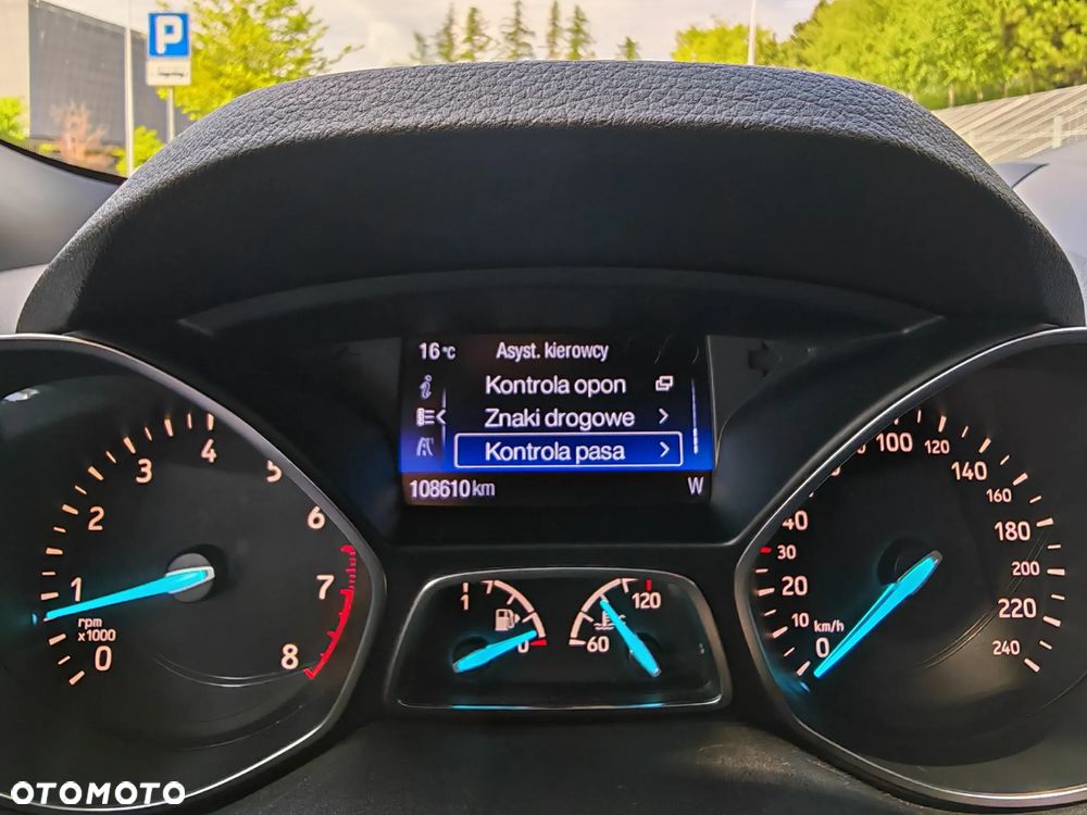 Ford Kuga 1.5 EcoBoost 2x4 ST-Line - 31