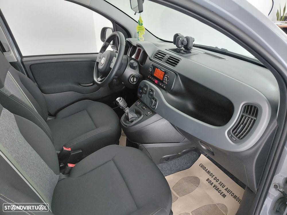 Fiat Panda 1.0 Hybrid City Cross - 24
