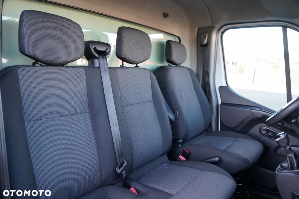 Renault MASTER  / KONTENER 4,25 M / WINDA DHOLLANDIA / SPROWADZONY - 32