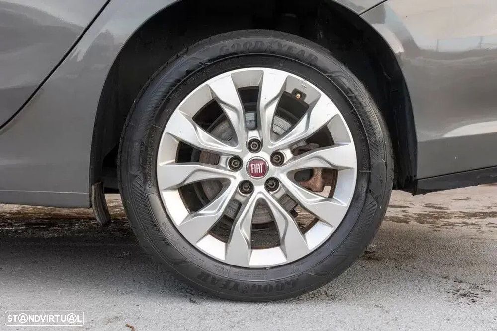 Fiat Tipo Station Wagon 1.3 M-Jet Lounge Tech - 8