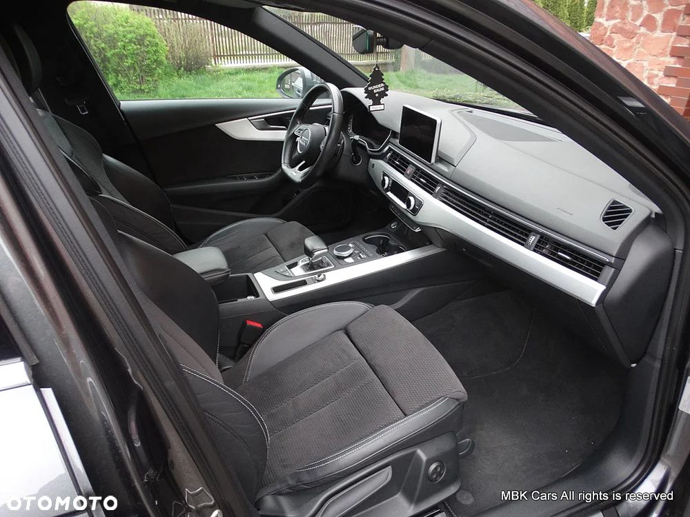 Audi A4 Limousine - 19