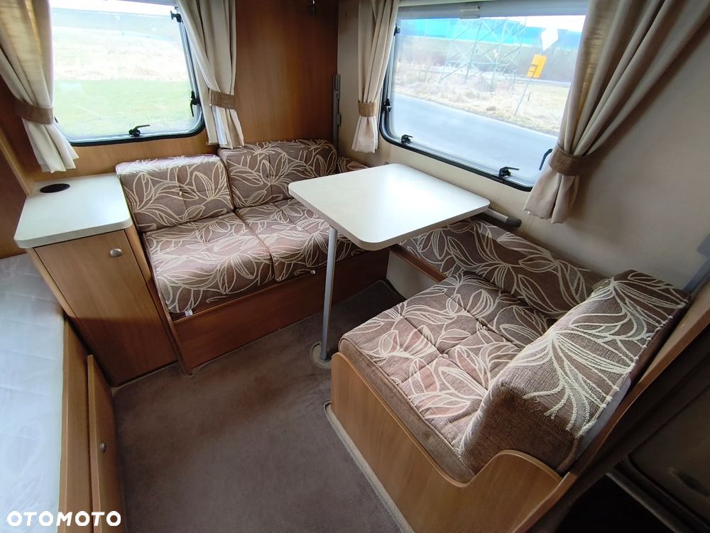 SWIFT CHARISMA 565 - 20