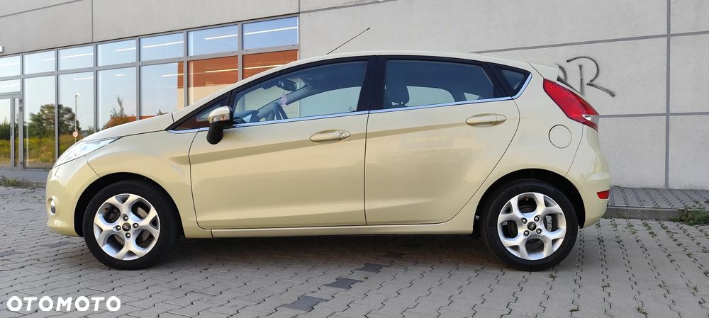 Ford Fiesta 1.25 Titanium - 13