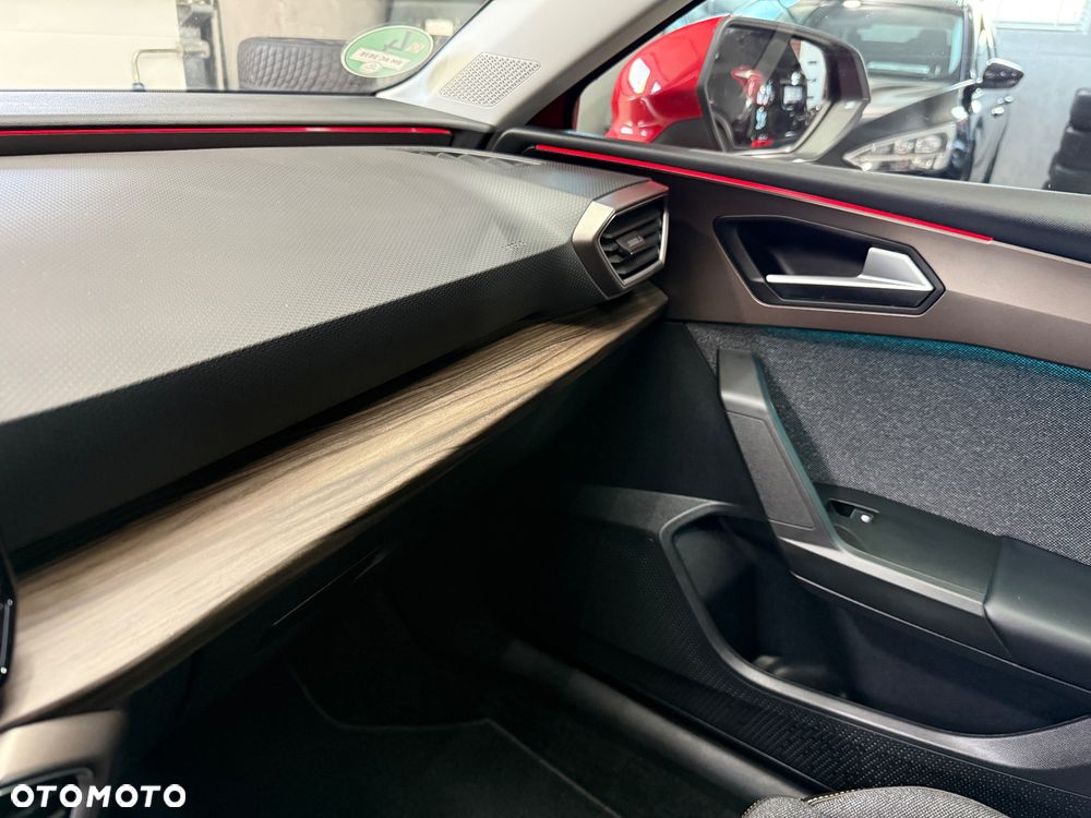 Seat Leon 1.4 e-Hybrid DSG Xcellence - 31